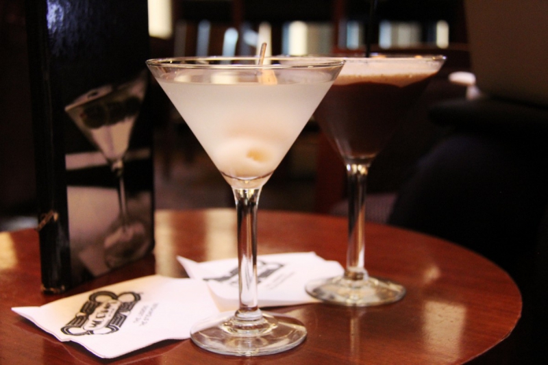 brasserie-BRIANCONNET-min_martini_bar_lychee_chocolate_alcohol_liquor_happy_hour_happy-910161